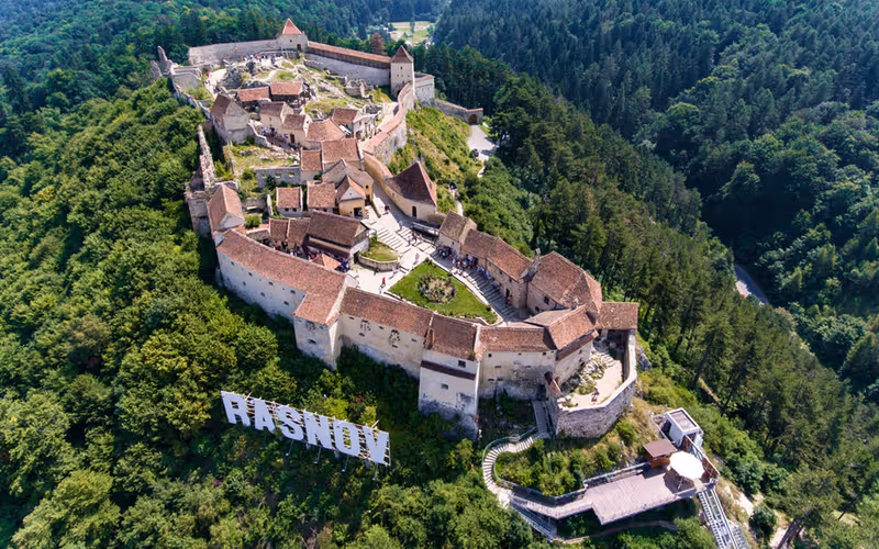 Guided Tour of Bran Castle, Peles Castle & Rasnov Fortress